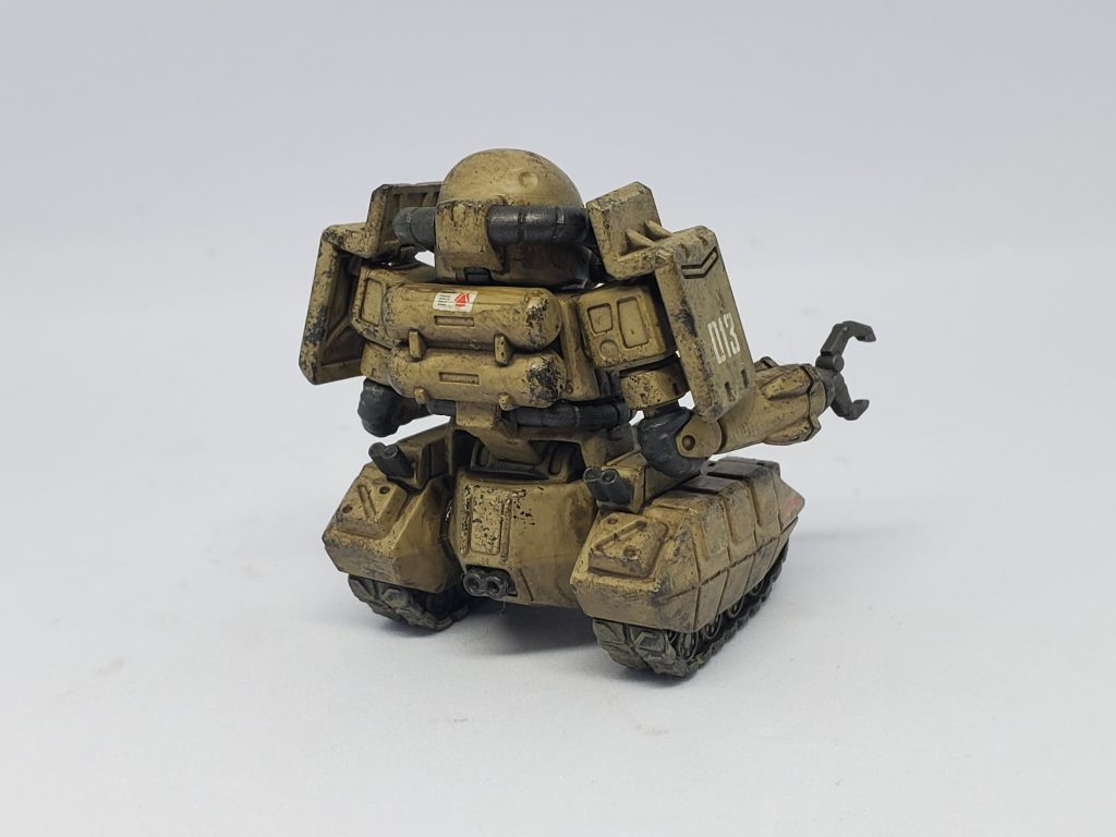 食玩ザクタンク筆塗り部分塗装–3枚目/制作者：英吉