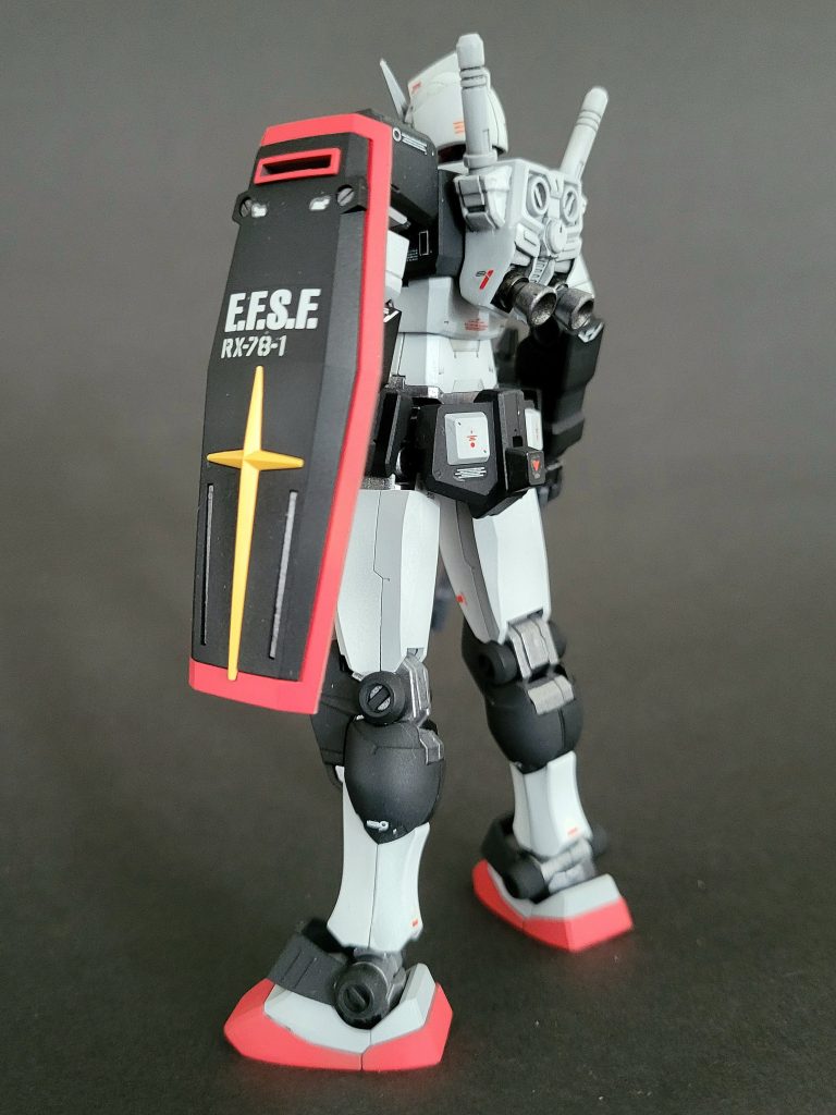 ランドセルのバーニアも、少し大きめなものに交換。アンクルガードも、旧キットからそのまま拝借。サイズもぴったり。