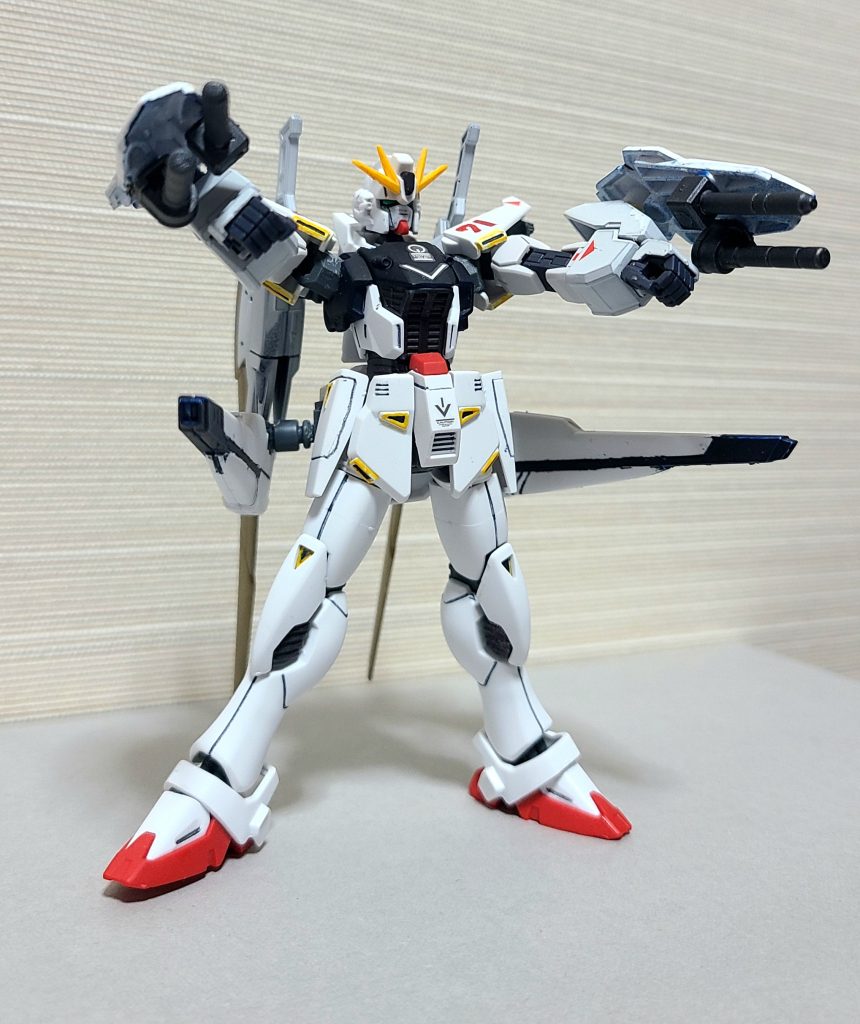 ヴェスバーも展開!アルトの腰パーツにマウントした結果、かなり広めに射角を取れるようになりました。