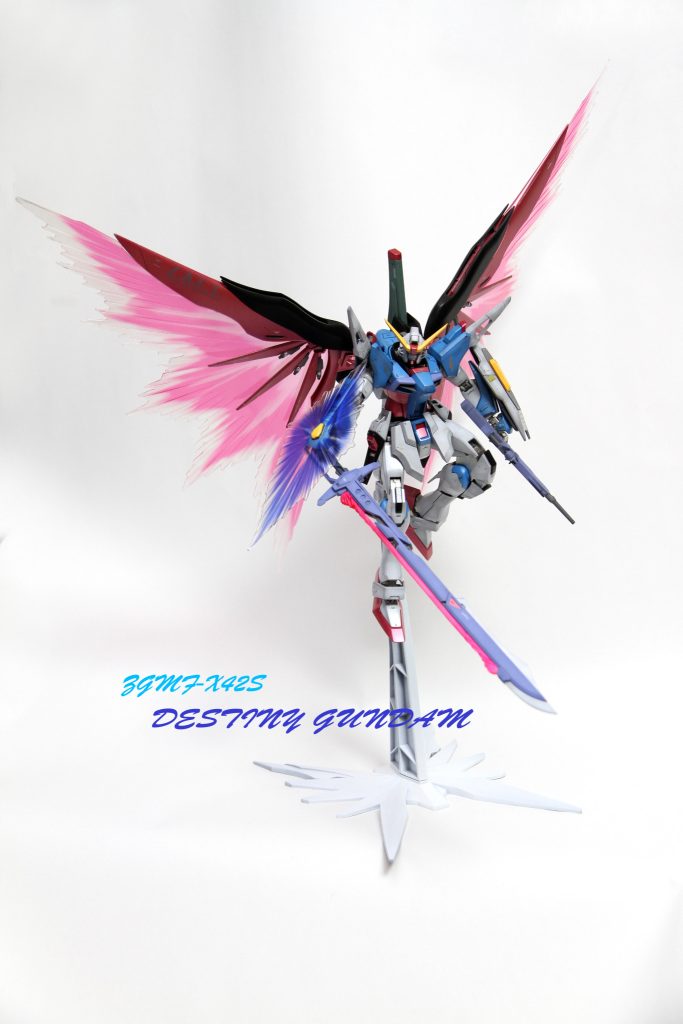 MG デスティニーガンダム　メタリック塗装–2枚目/制作者：Miiya