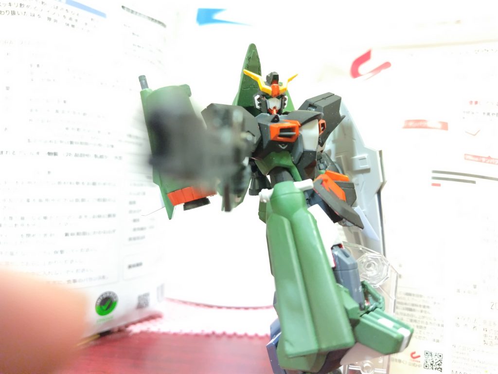 殆ど改造はせずに作りました。色だけ合わせれば割とカオスですね