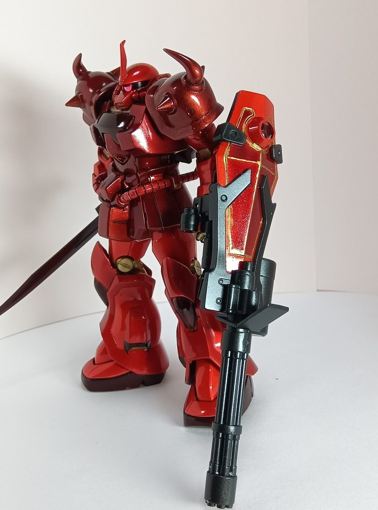 シールドの縁取りと中心は、金継ぎ風に