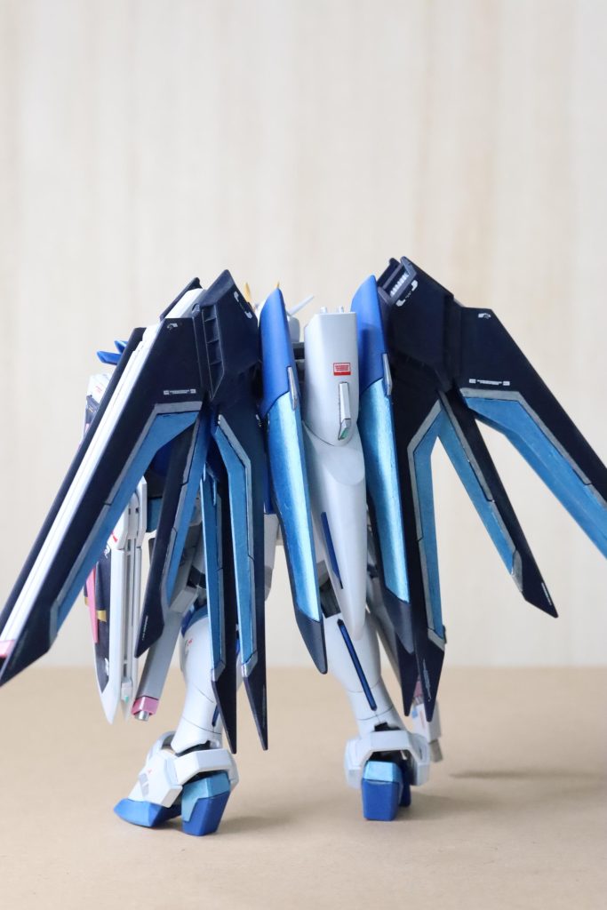 HG ライジングフリーダムガンダム パールブルー–5枚目/制作者：Miiya