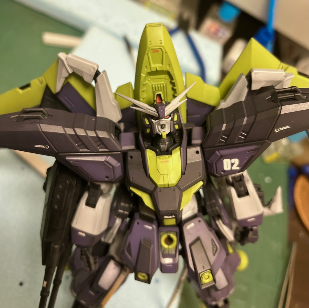 このままでもよかったのですが、面積の広いウィングを見てると汚したくなってしまい…