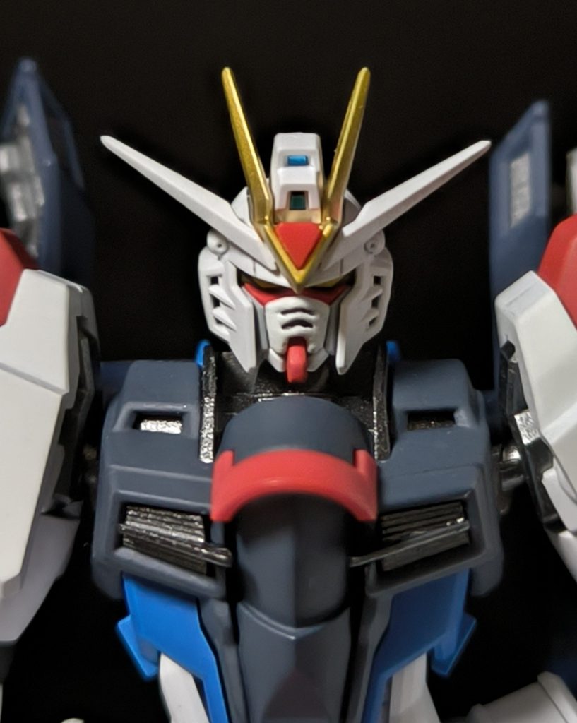 発進シーンのディアクティブ状態を再現しようとして白黒加工したらなんか遺影みたいになっちゃったのでカラーで許して下さい(笑)