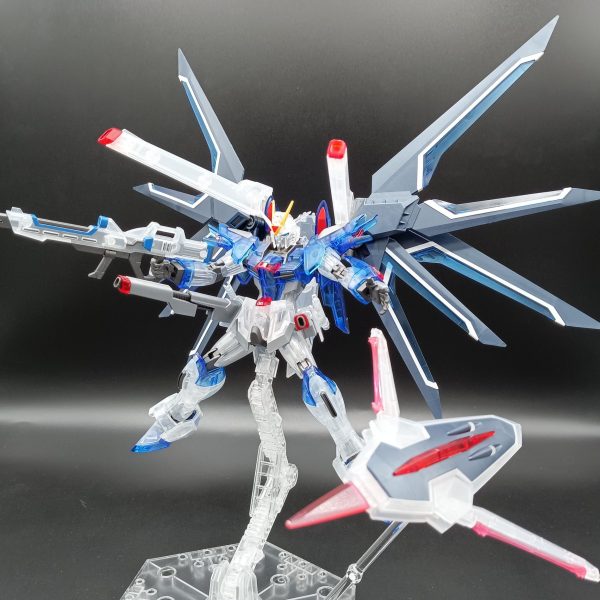 劇場版 HGライジングフリーダムクリアカラー