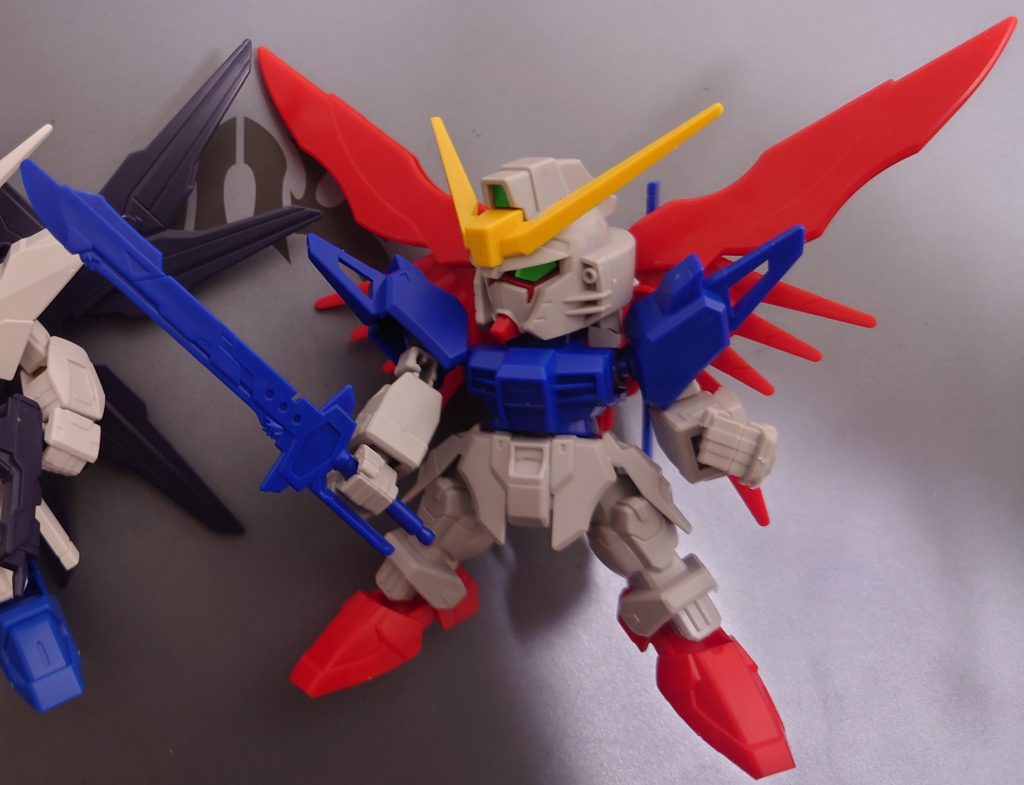 参考に塗装前唯一撮ってた写真を。SDEXシリーズは色分け以外はめちゃくちゃ優秀だと思います