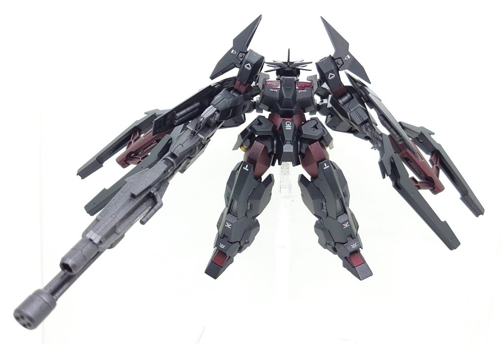 展開状態です。はったりがきくシルエットになったと思います。