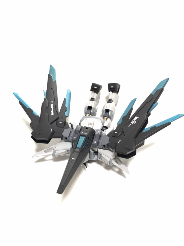 おまけ一応可変機()だったりします。最後になりますが、自分にとってのファーストガンダムであるSEEDは本当に思い入れのある作品で、そんな映画が十何年越しに公開されるというのは本当に嬉しいことでした。これから先も変わらずガンダムを、ガンプラを楽しんでいけたら良いなと心から思います。最後までお付き合いいただきありがとうございました!