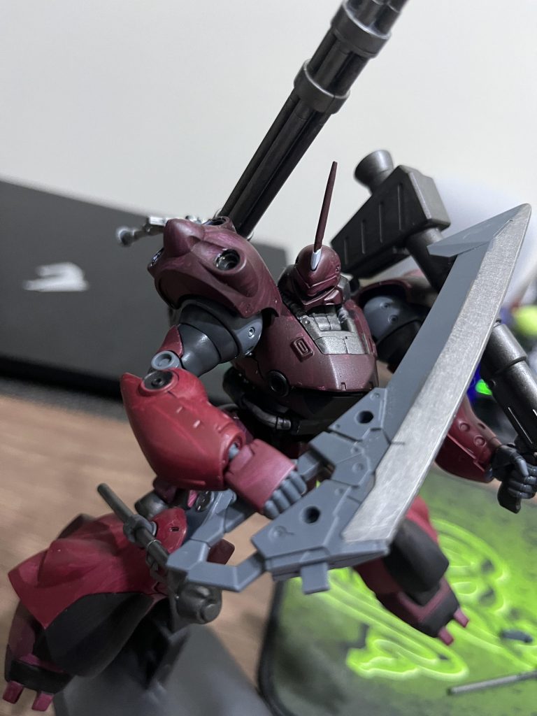 剣闘士という名に恥じぬ大剣装備させていただきました