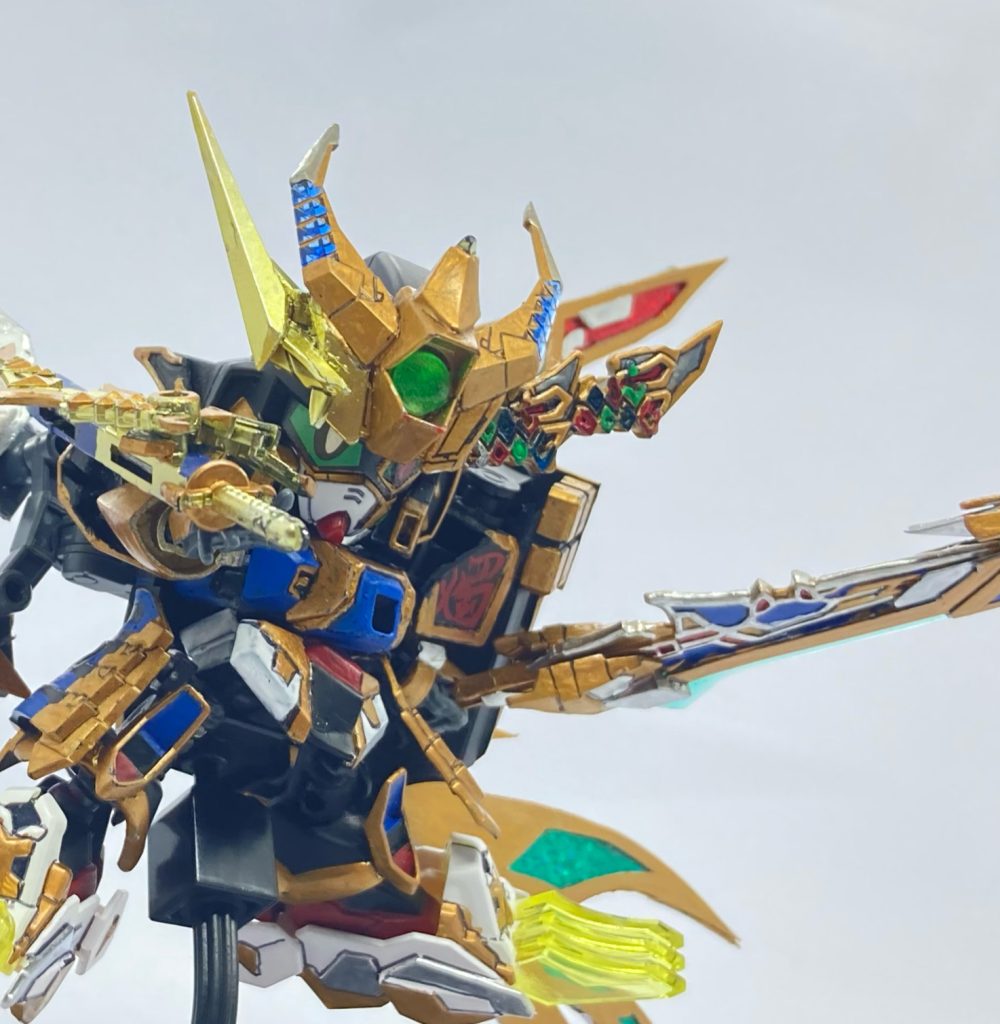 32→ミニプラということでショックガンダムMK-2でやらせて頂きました自分で作った武者燭頑駄無が変化したというオリジナルストーリーを描いていたのはここだけの話外装が黒なのは輝羅鋼部位が輝かしくみえるようにとここ最近のマイブームだったからです