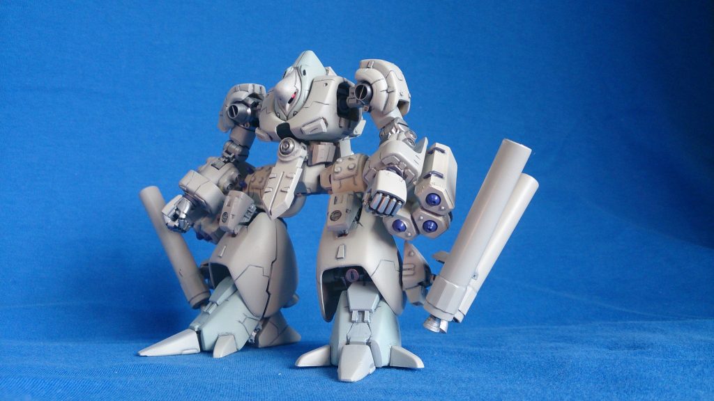 ポッドをパージしたズサ本体。