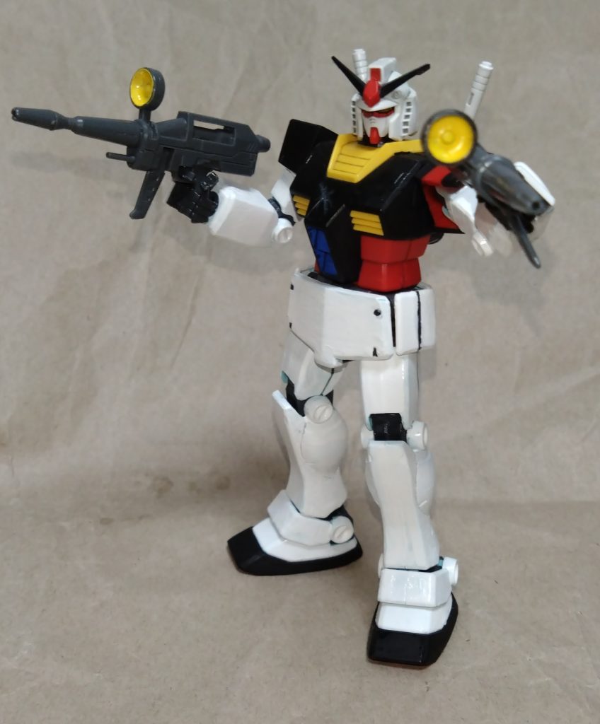 武装の紹介。ビームライフル×2ホワイトベース隊のガンダムの予備として生産したビームライフル。誤って多く生産した為、GRガンダムの武器としても装備することができた。2丁なのは、アルカ・アドニスのジムでの戦闘スタイルが大きく影響している。