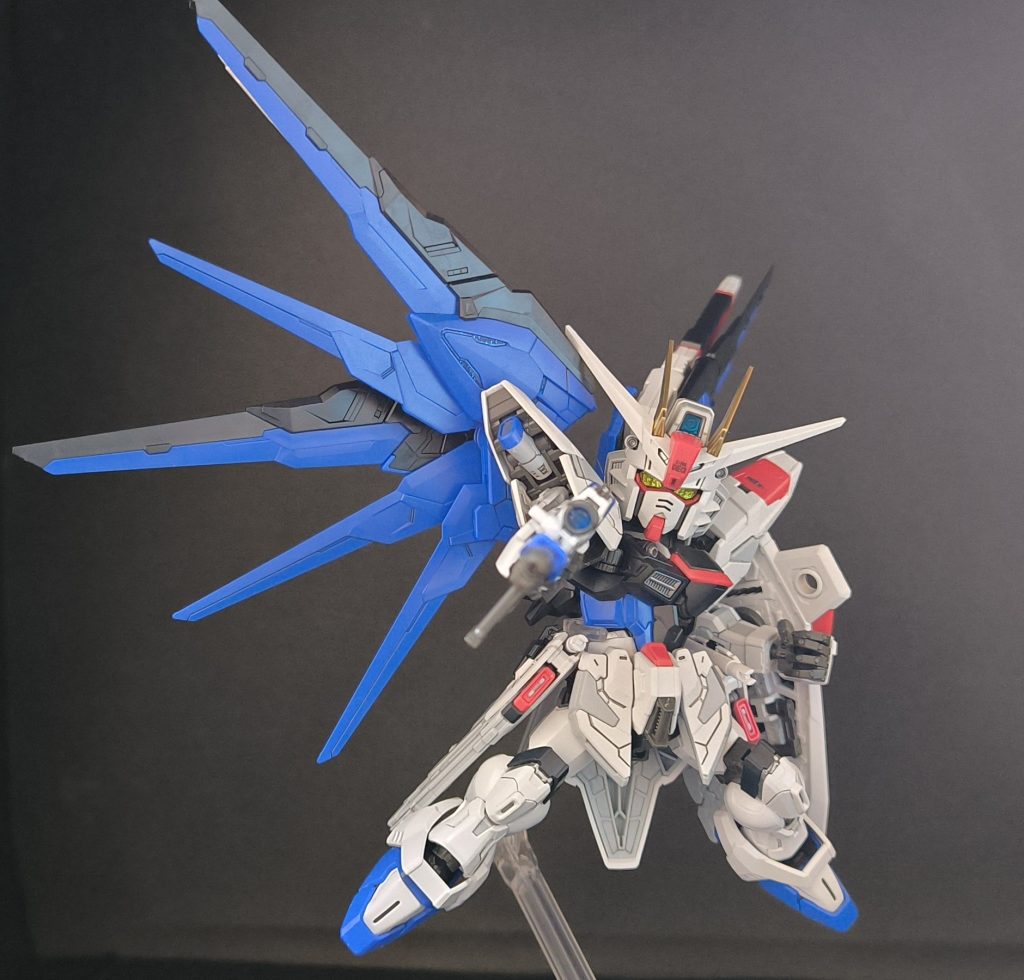 ポーズがガンガン決まるので動かしてて本当に楽しいです。