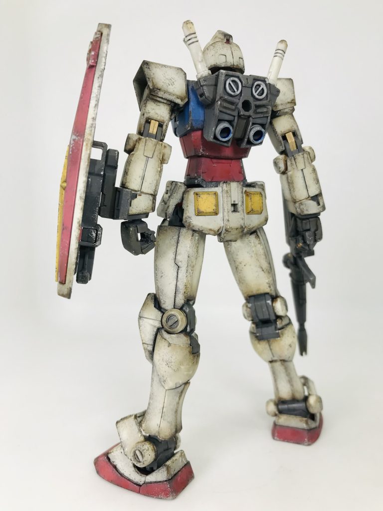 ウェザリングに慣れてくれば、紹介した汚し工程を全部施しても3時間程度でしょうか100体以上汚してる私でもチッピングが1番時間がかかりますね