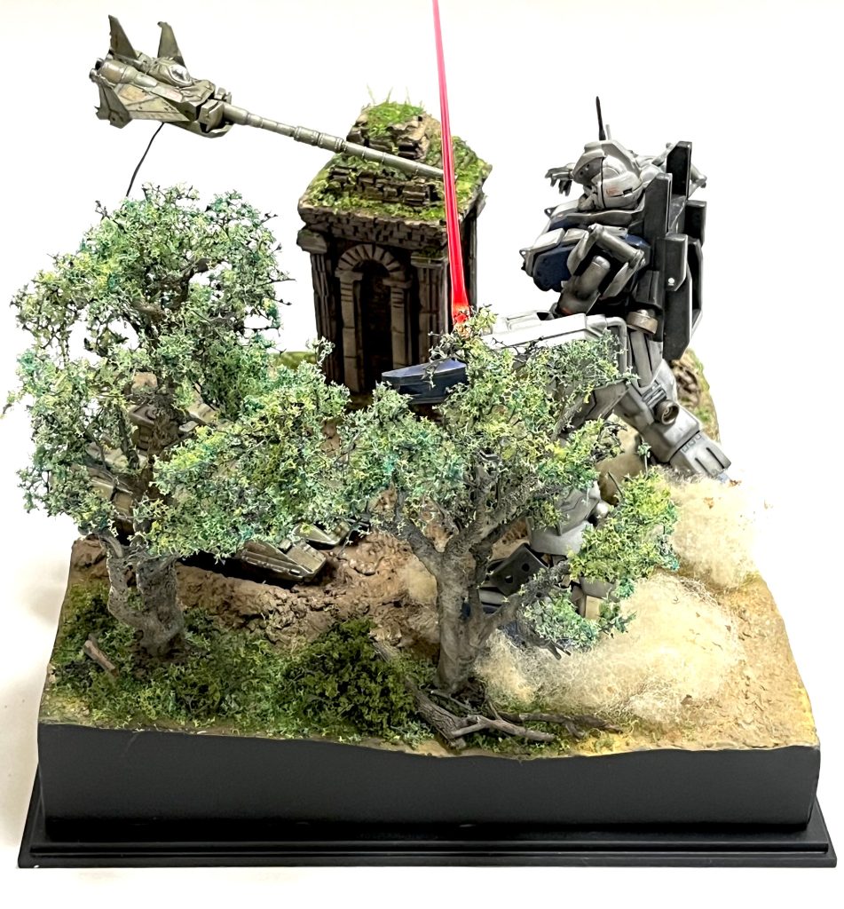 スズメの狙撃手ジオラマ ジオラマ》第08MS小隊「最前線」｜RaMuShizuさんのガンプラ作品