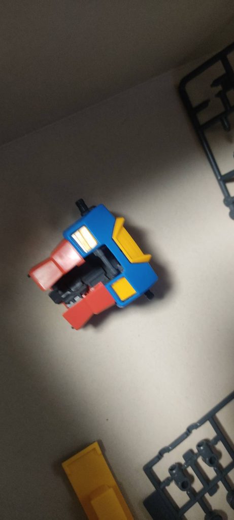 MG 1/100 RX-78-2ガンダム Ver2.0　G3カラー塗装–3枚目/制作者：えりぽ