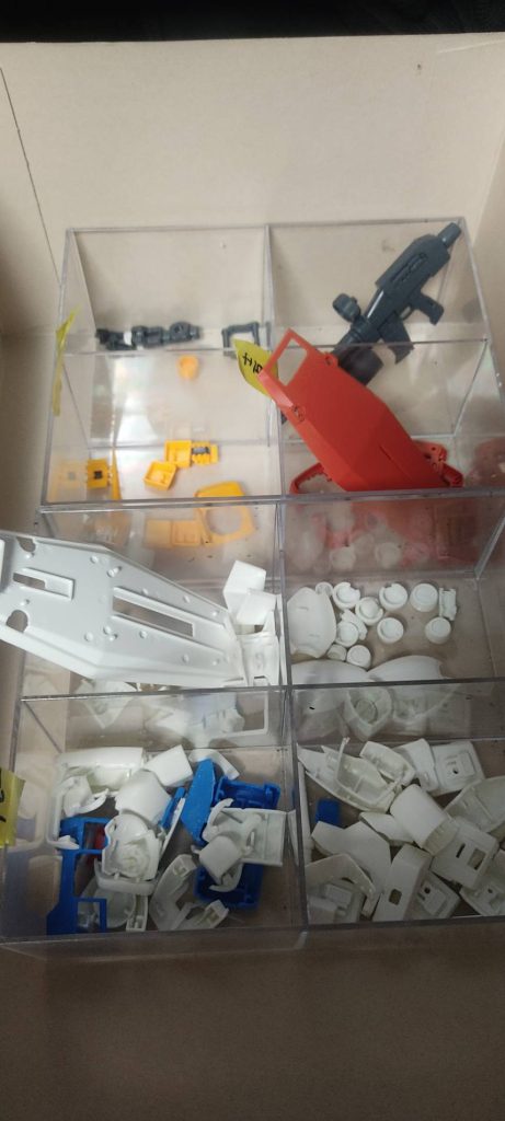 MG 1/100 RX-78-2ガンダム Ver2.0　G3カラー塗装–4枚目/制作者：えりぽ