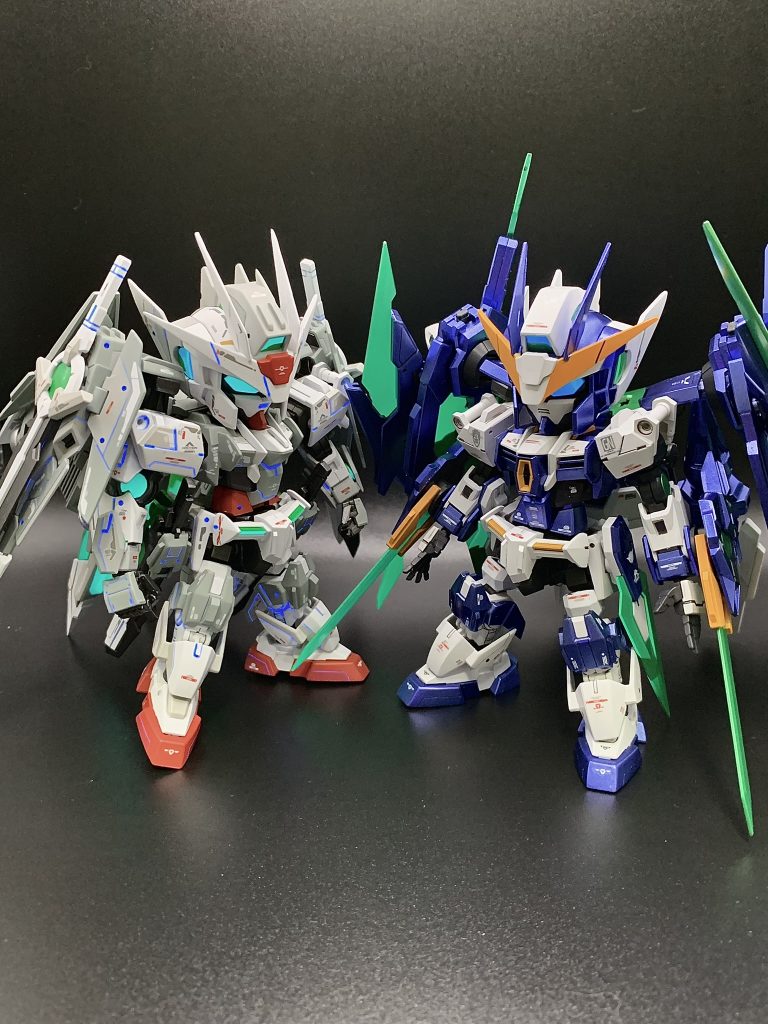 最後に以前制作したダイバーエースと並べて！ギリギリになりましたがなんとかビルドシリーズコンテストに間に合わせることができました！最後までご覧いただきありがとうございました！