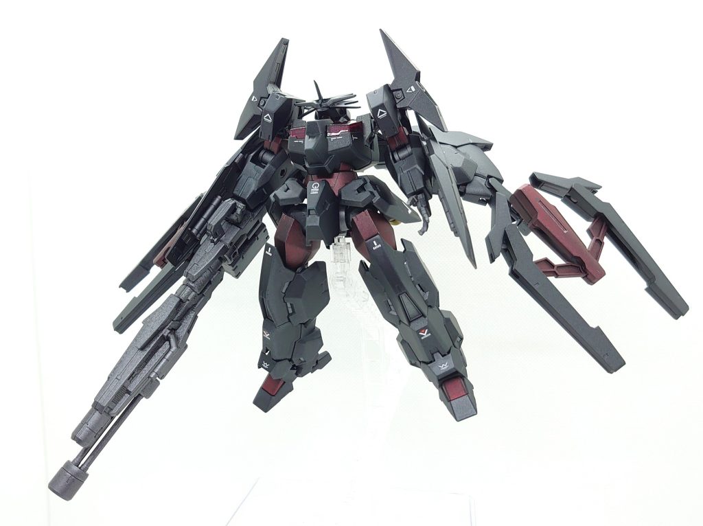 ミキシング工作、塗装、デカール、トップコートで仕上げました。合体用に買っていたウルとソーンがようやく日の目を見る事ができました。製作期間は大分かかってしまいましたが、個人的には及第点かなと思っています。