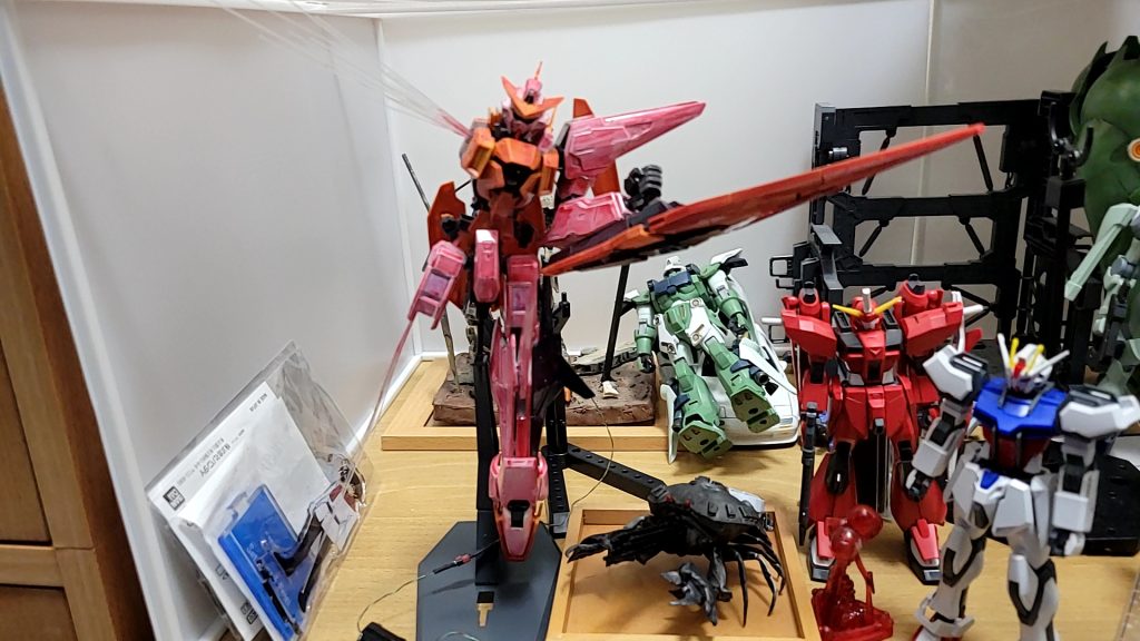 トランザムレッドパールで塗装(下地が出るように薄めに)