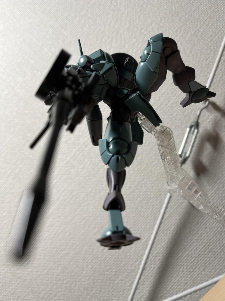 はい、これはグリムゲルデのライフルですね。マウント用のピン付きのライフルを探してたら、目についたので取り付けてみました。まあ、これなら火力増強ってことであり…なのでは?