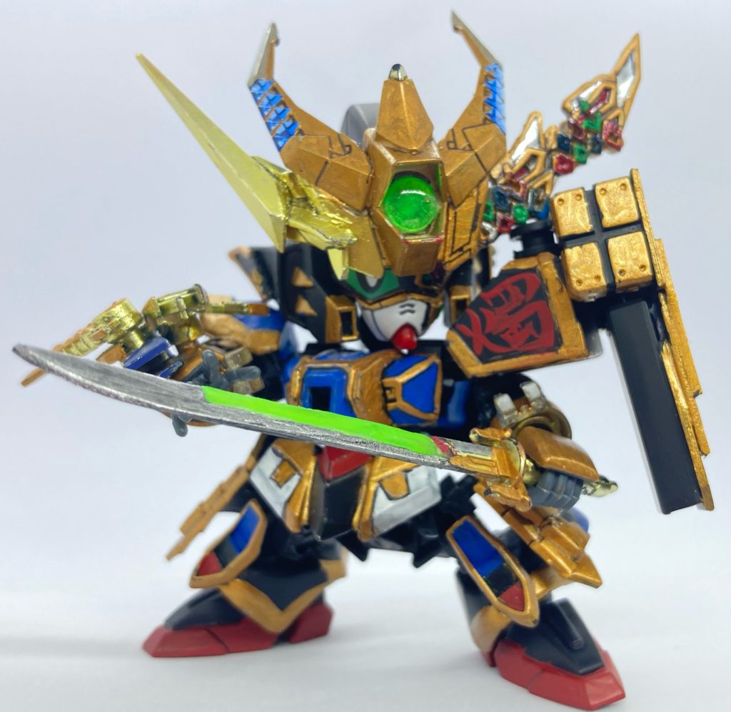 ・装備・輝羅黒桜刀(きらこくおうとう)元は黒と金色の黒桜刀(こくおうとう)そこへ輝羅鋼が宿った・輝羅鋼大刀(きらはがねだいとう)小さい身体に守る力を求めて作成した大刀に輝羅鋼が宿った・金剛龍牙壁右手の黒桜刀を収める鞘と一体化した盾燭頑駄無が父から受け継いだ家宝の武具・機駆動白金爪(からくりはくきんそう)鋼翼の制御のための足用追加武具こっちは輝羅鋼による影響がない大型の翼に対抗した大型の足武具のため元々はかなり重い輝羅鋼を宿し軽々と使えるようになった