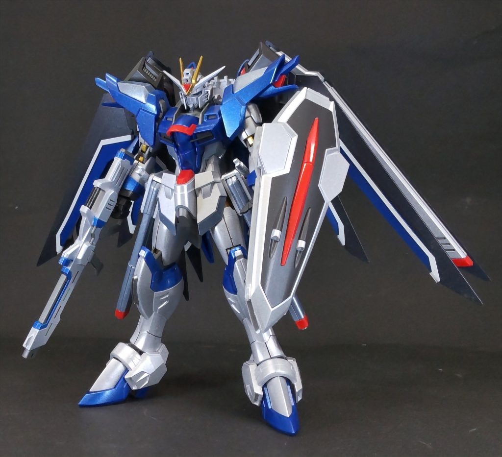 HG ライジングフリーダムガンダム–2枚目/制作者：三代目和菓子屋