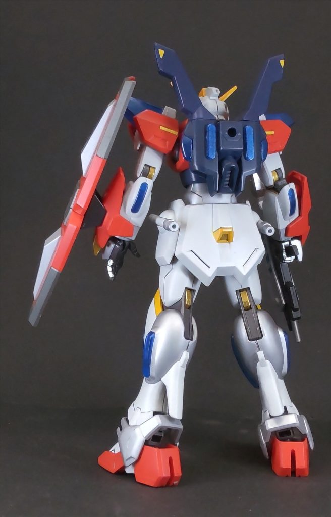 HG スターバーニングガンダム–3枚目/制作者：三代目和菓子屋