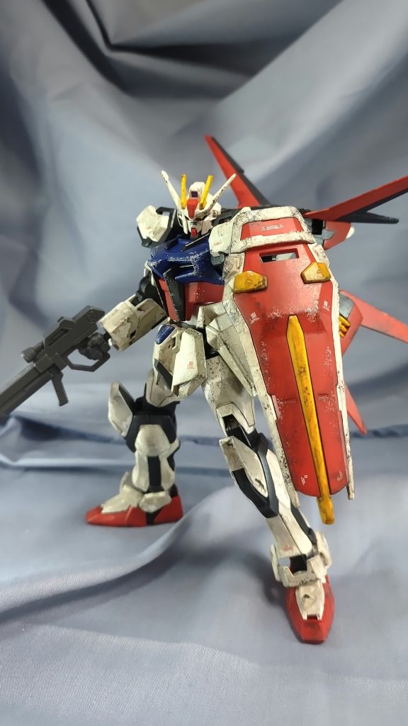 実はSEEDのシリーズは未視聴でして、主人公が乗ってる機体ぐらいにしか分かってないです。。。なので塗装の練習台になってもらいました😃