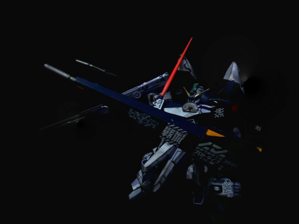 いつもの中央町戦術工芸=サンのデカールですが、AOZの作者さんとコラボした事を後で知って驚きました!https://ctctyo.stores.jp/news/650a64c6a67f030042b25646勝手に宣伝して良いものだろうかと疑問ですが、ロボ好きには必ず刺さる圧倒的なデザインそりゃ一目惚れしちゃいますわなwなので色んな意味でデカールは「正解」を貼ってしまった訳です。ギャプラン自体もともと好きなMSだったので、こんなにカッコいいバリエーションがあったなんて...