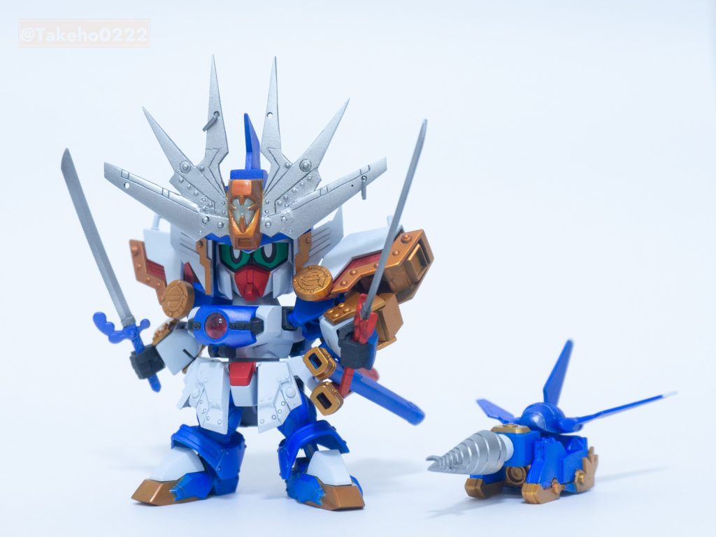 戦闘削岩機(ドリル)と爆空刃(ウイング)も狼頭と同じくネオジム磁石での接続に腕鎧は肩との干渉を避けるために號斗丸の機構を活かして元の爆流のデザインから変更してます