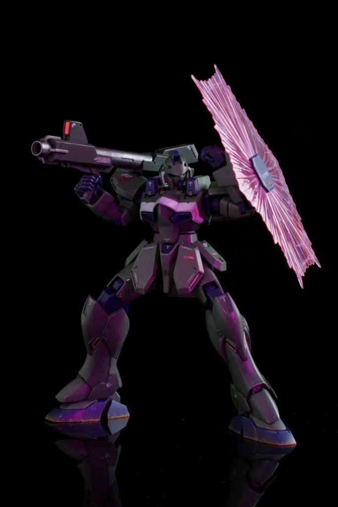 ビームバズーカもすごく構えやすいんですよ。かなりの火力ですし、ちょっとオキニ武器ですね。