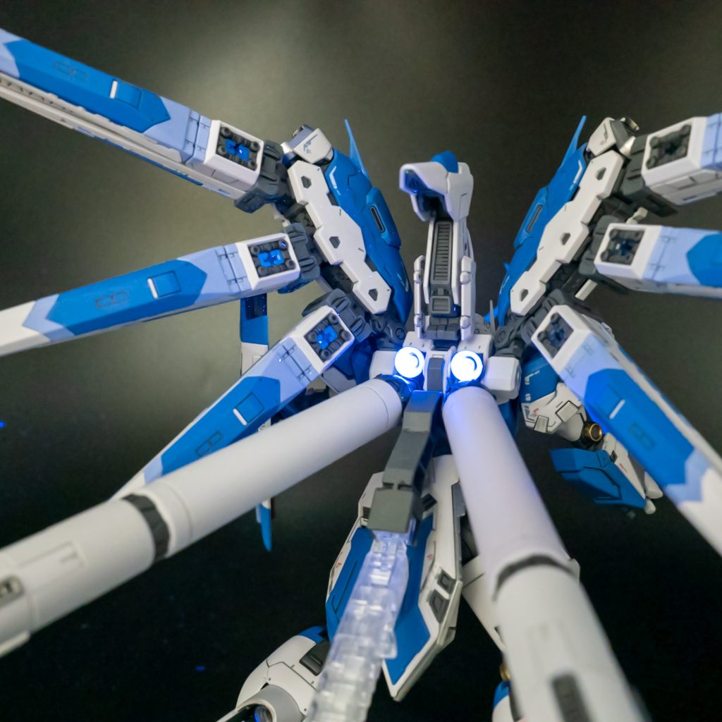 RG Hi-νガンダム–3枚目/制作者：naoki.i