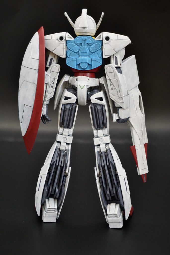 後面細身体型からのスラスター・ベーンのごちゃごちゃさの異質感大好きです。もう少し濃いめの色で重さを出した方が良かったかも?