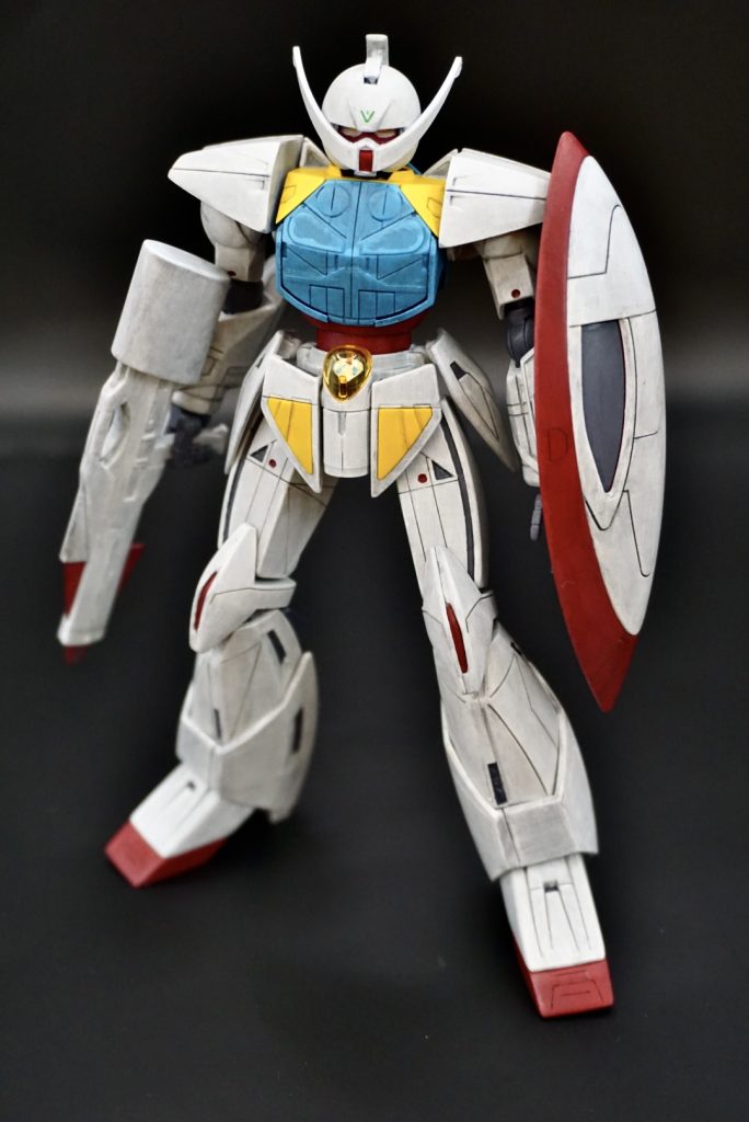 前面曲線と直線のバランス、何のために入ってるかよく分からない宇宙人製的モールド(スジボリで増やしてしまいましたが)、全体のシルエットのまとまり、最高ですね!