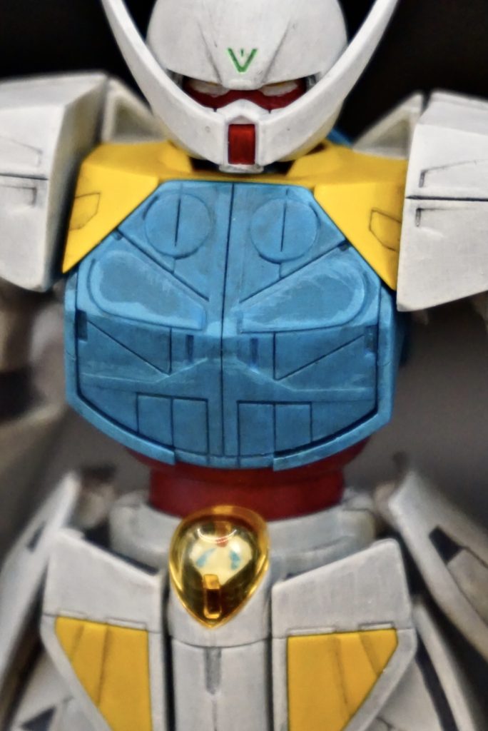 お気に入りポイント②胸部基本色の青にハイライトを乗せようとしましたが、ハイライトのイメージがよく分からず。それっぽい感じで適当に乗せてみましたが、なんだかんだ情報量増えてお気に入りになりました。