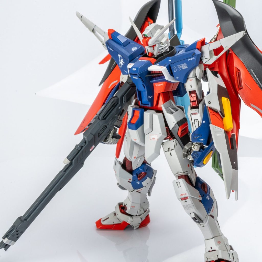 MG デスティニーガンダム spec Ⅱ｜まるおさんのガンプラ作品｜GUNSTA 