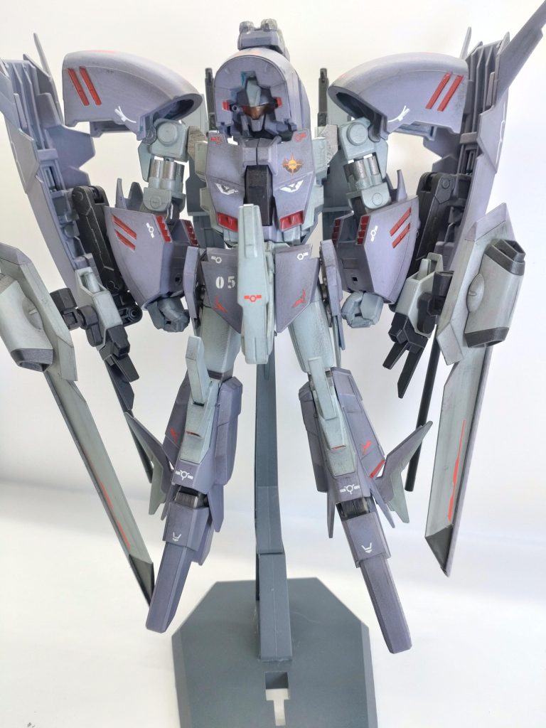 アンクシャは軍用機イメージのカラーです。