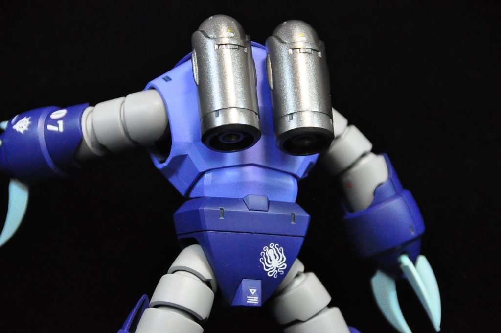 お尻にはタコ。