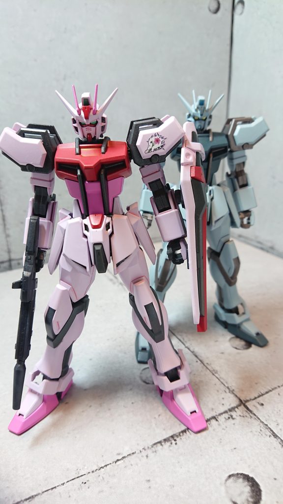 ストライク ディアクティブモードと。こうなると通常カラーのストライクも塗りたい！