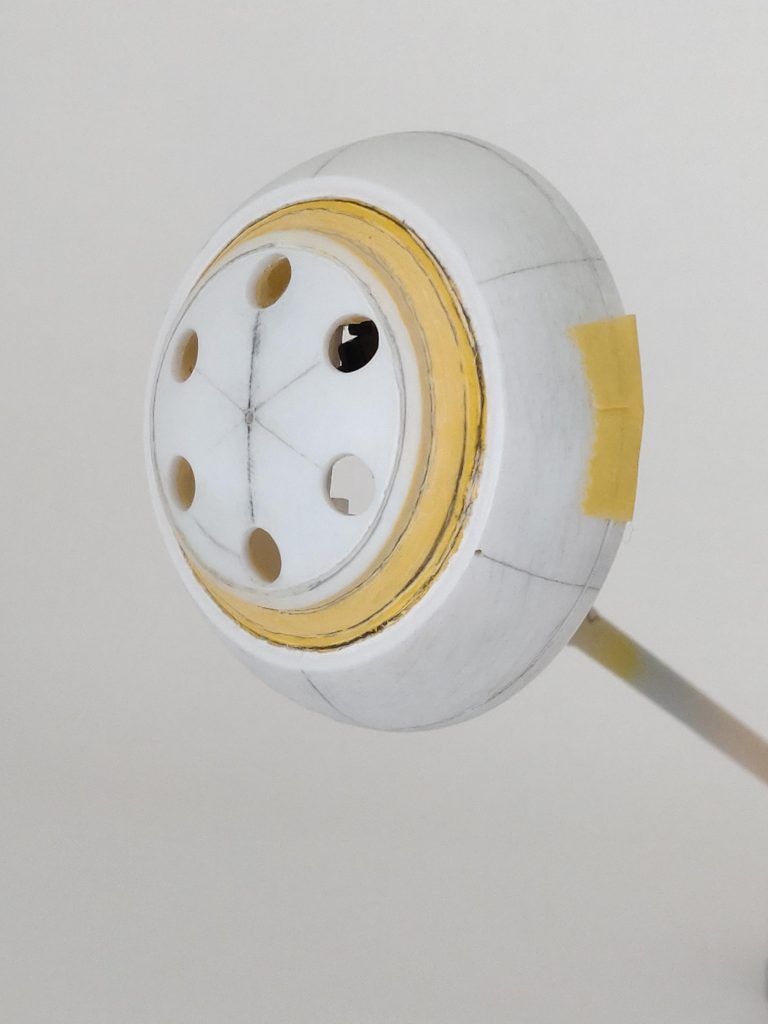 盾はヒートプレスが主。