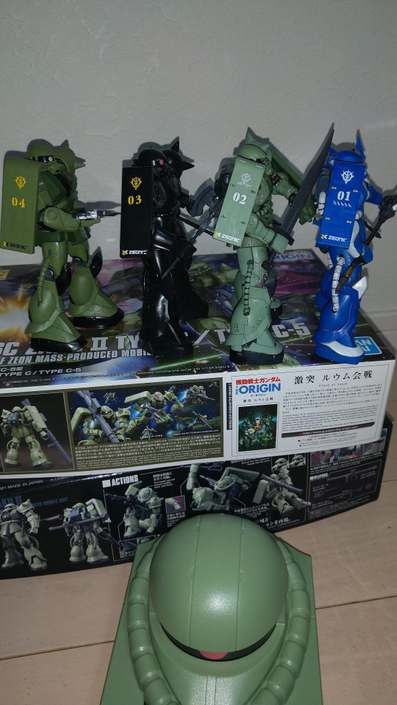 デカールはお揃いにして、格闘特化の小隊仕様にしました。