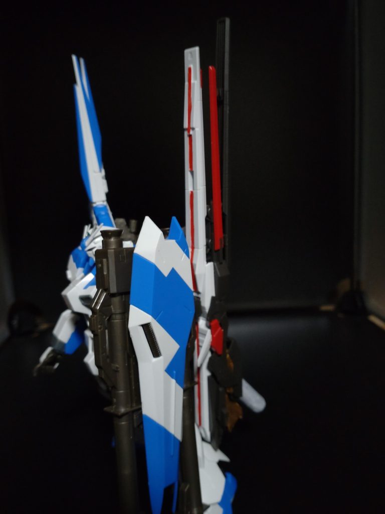 Hi-νガンダム改–2枚目/制作者：KAZUkun