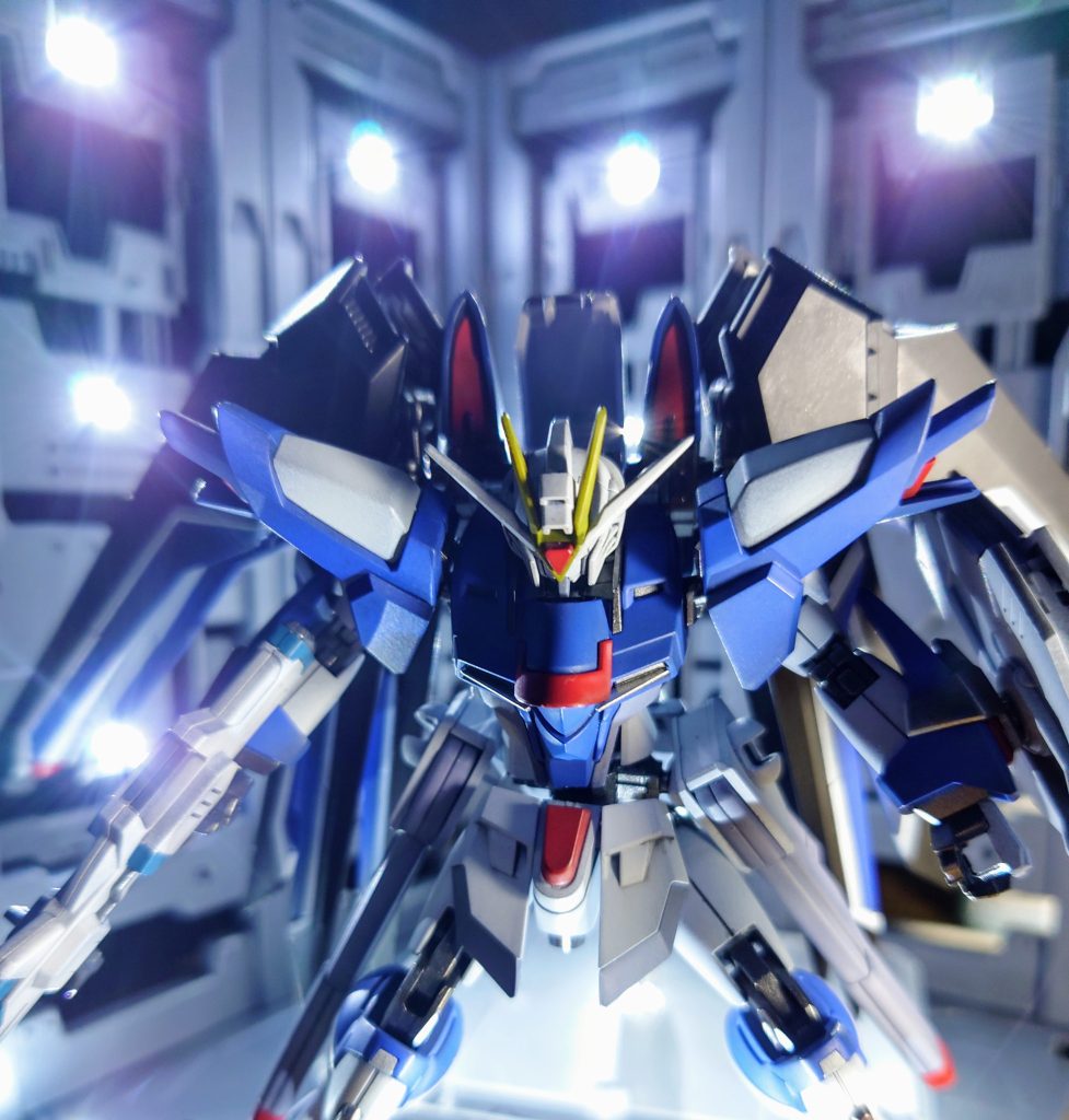 映画ではやってませんがフリーダムの出撃といったらコレ