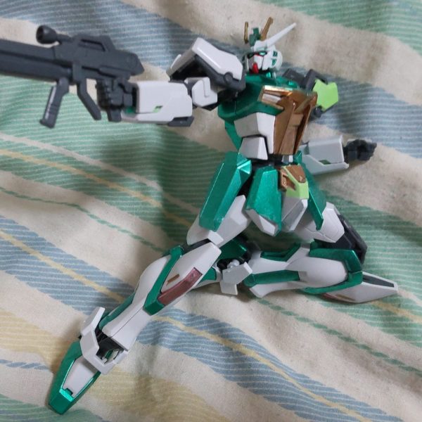 ガンダムエメラルドストライク