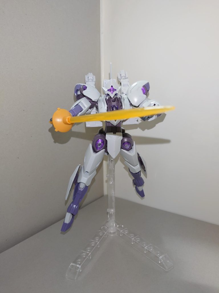 ビームサーベルは引き続き二刀流で使うことは時折あるものの、紗夜自身の戦術の見直しにより、1振りしか使わないことの方が多くなった。ギャン系MSが相手のときは、そちらに合わせたのかフェンシングスタイルで戦う。