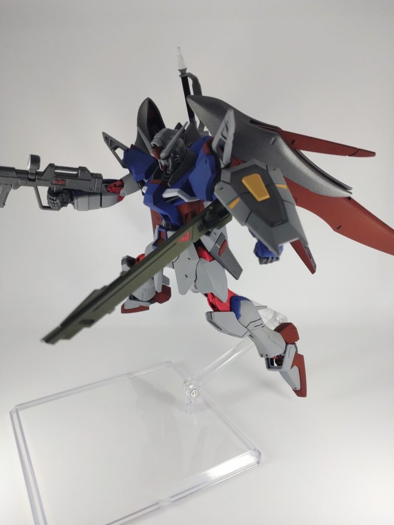 ポージング的なものを。塗装がハゲるハゲる。