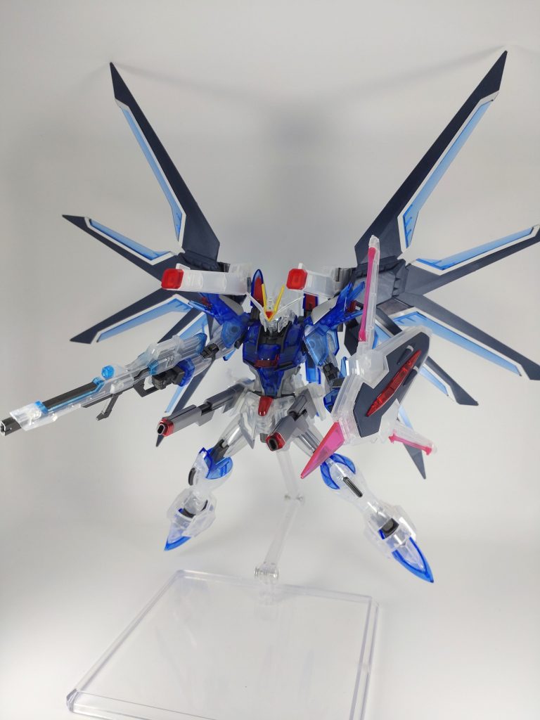 ハイマットフルバースト。エフェクトつけたまま盾持たせるのもまぁアリかなと。