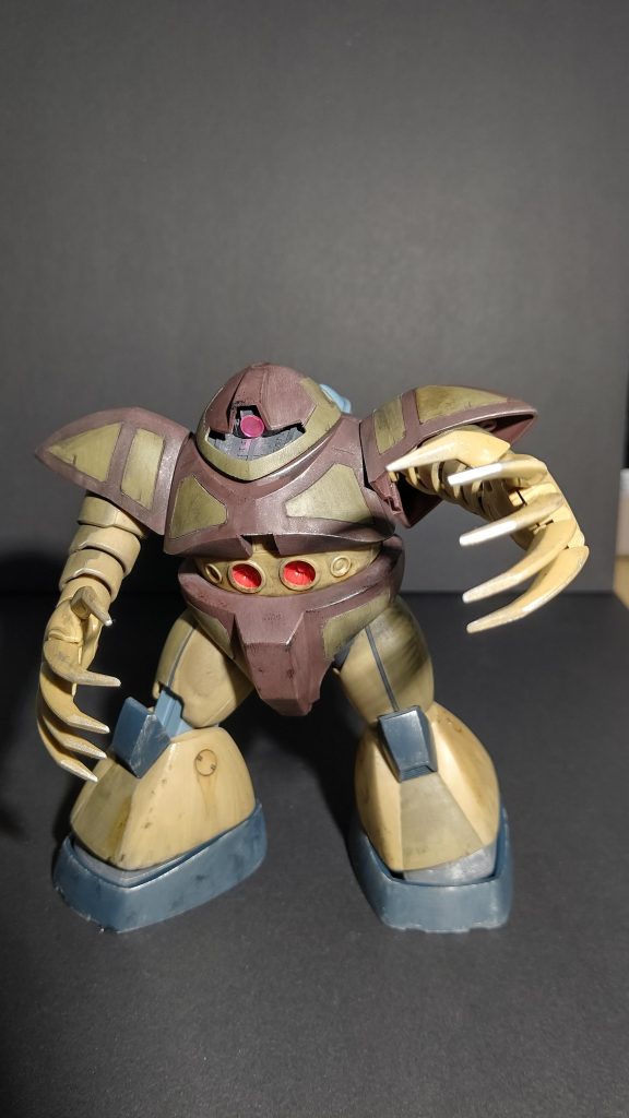 作り始めは色々と妄想が膨らみ、やりたい事がありましたが、時間に追われ完成に近づくに連れて色々と雑に、、、反省します。